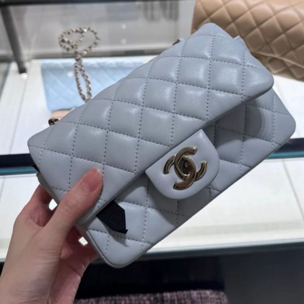 Chanel Women Pre-Loved Bag Very Good Condition